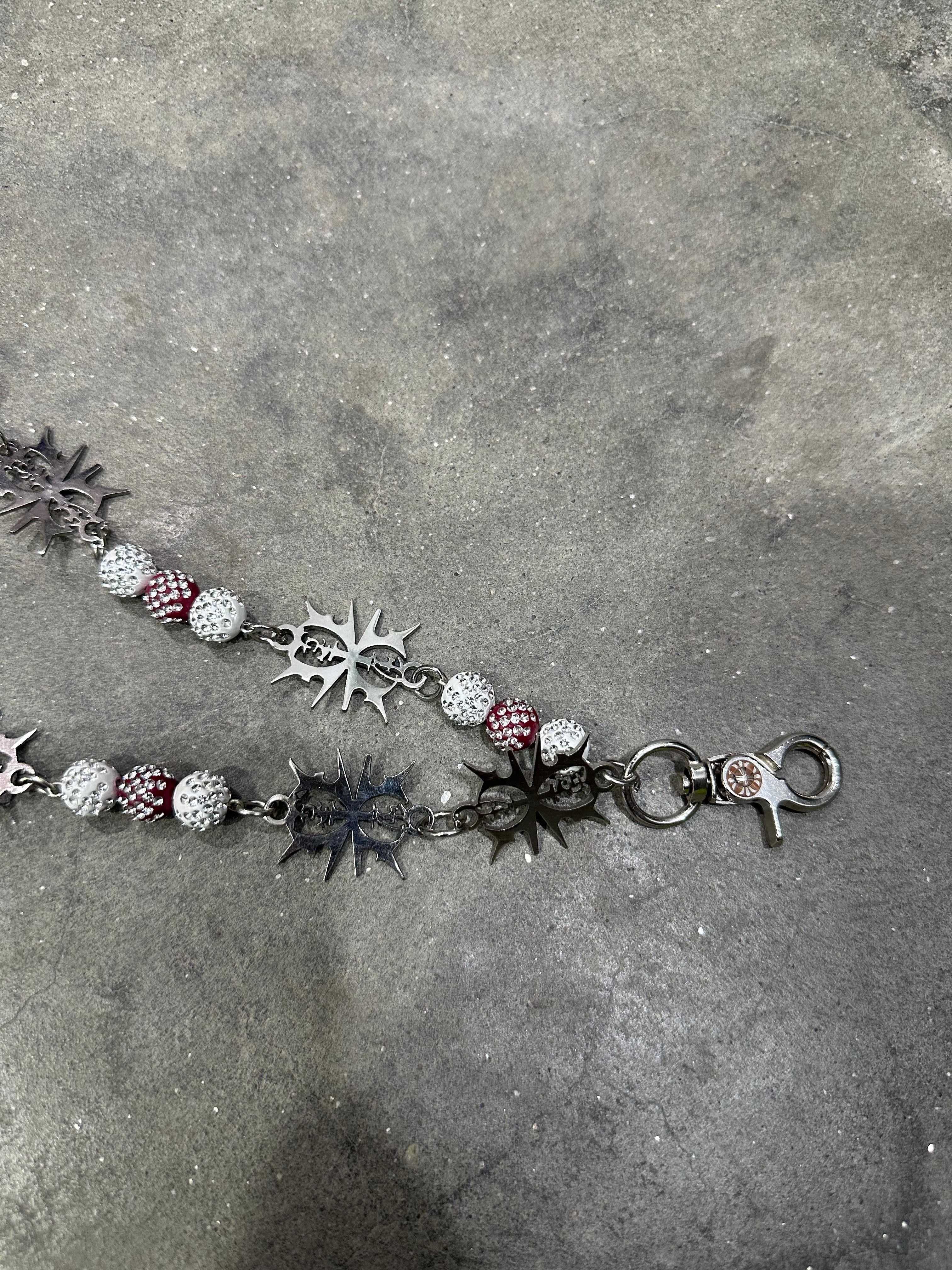 4EVAHAVIN Red & Silver Beaded Double Pocket Chain